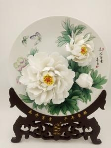 手工彩绘釉上彩牡丹瓷盘5