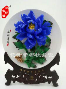 实心盘釉上彩风动花牡丹瓷6